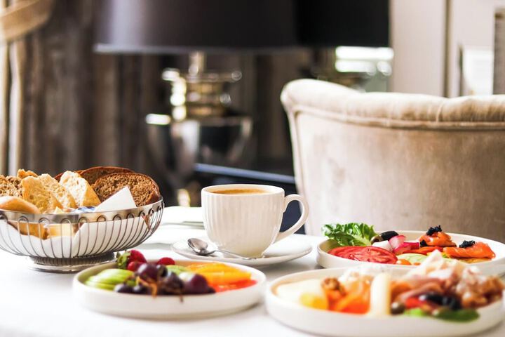 Breakfast/Coffee Service 81 of 88