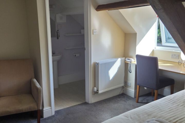 Room 20 of 92