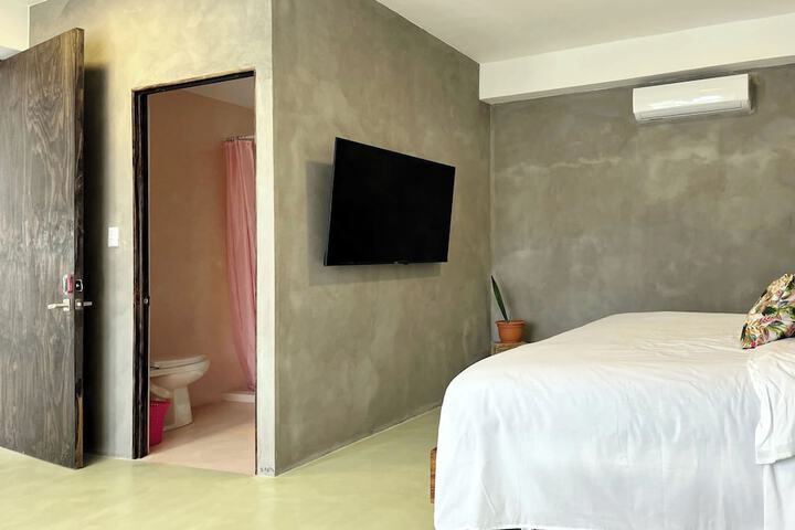 Room 21 of 51