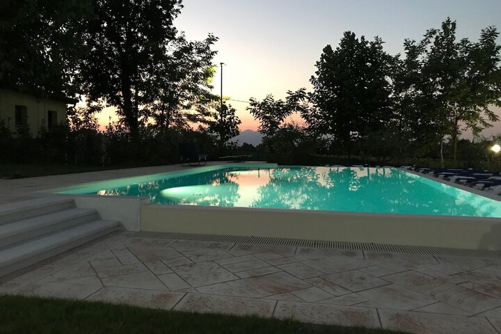 Pool 34 of 64