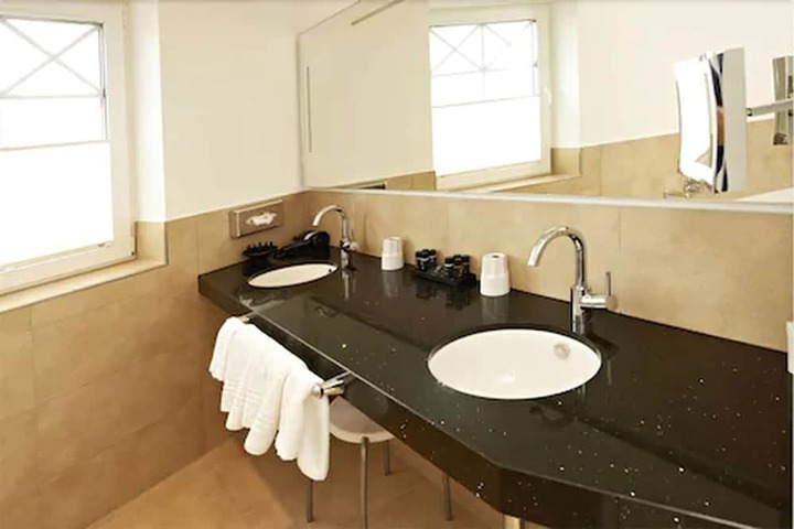 Bathroom Interior Photo
