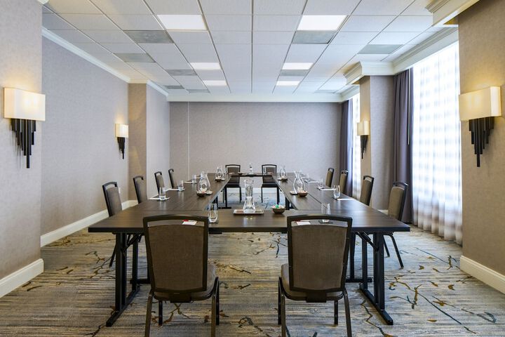 Meeting facility