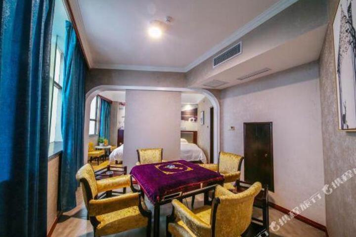 Mingzhu Hotel