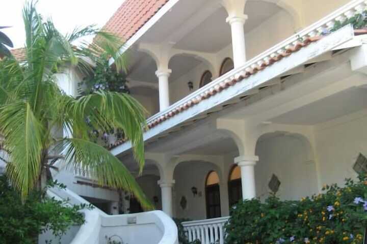 Hotel 8 of 8