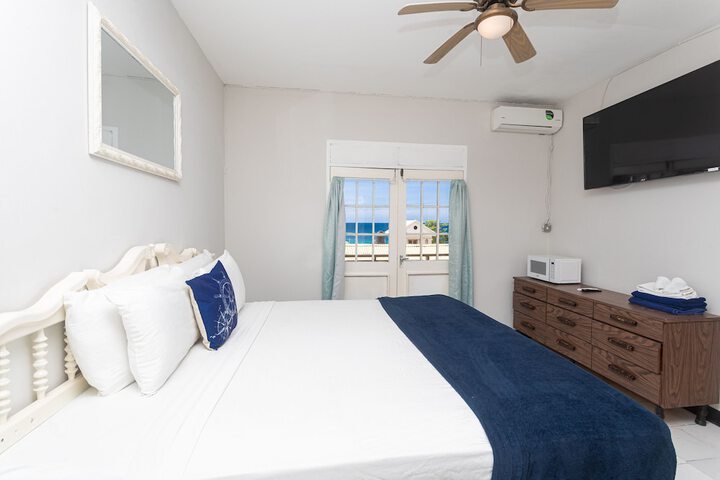 Room 21 of 110