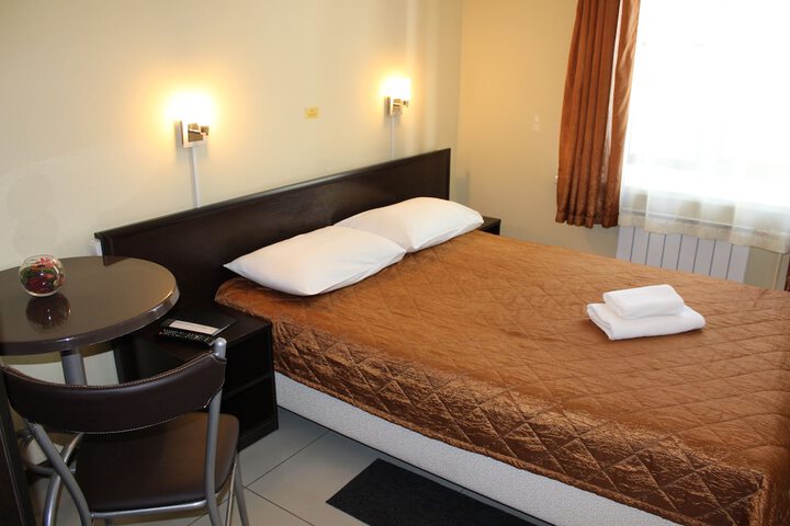 Room 18 of 45