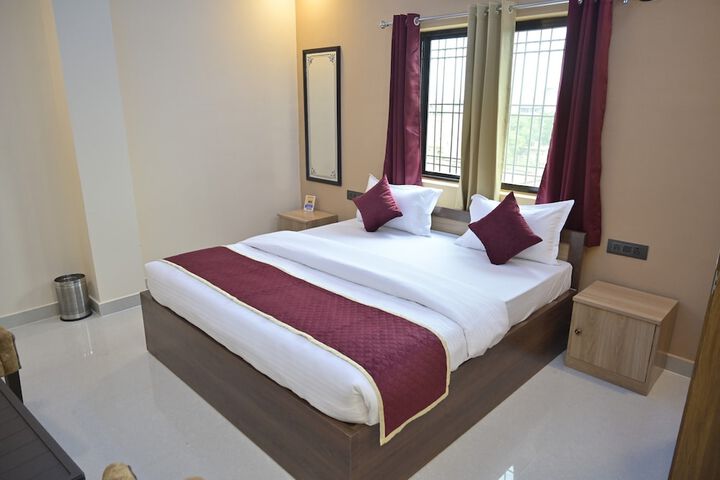 Room 3 of 14