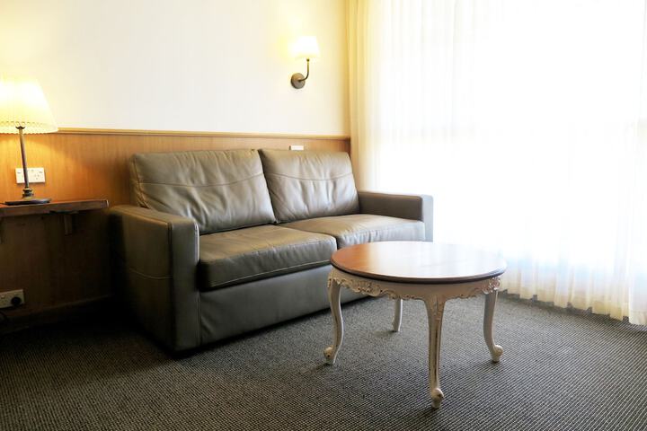 Room 30 of 59