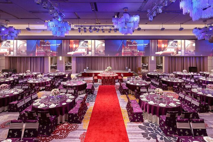 Ballroom/Hall 60 of 66