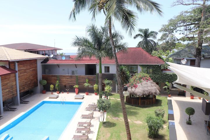 Hotel Exterior 47 of 47
