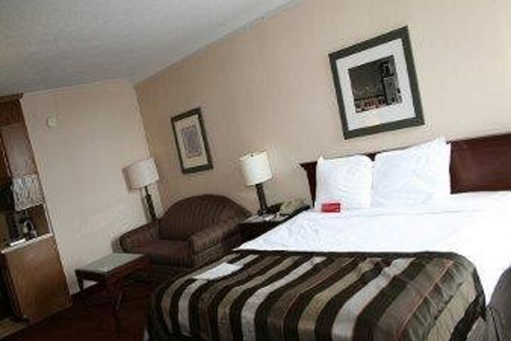 Room 3 of 24