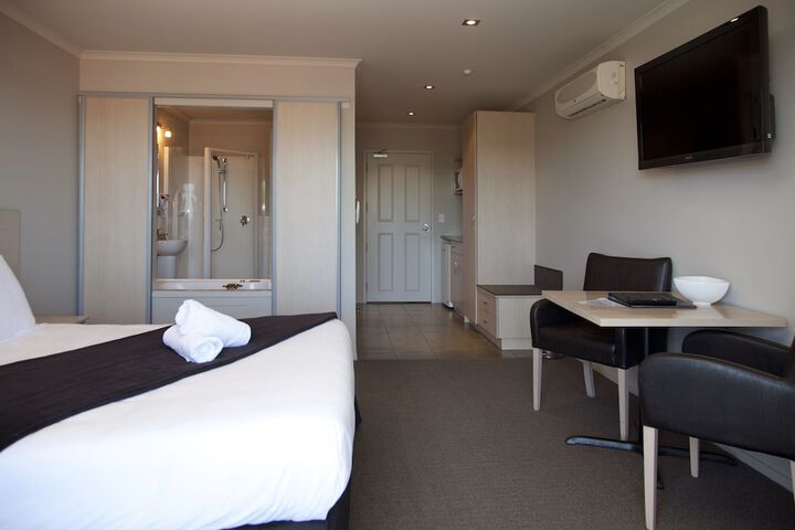 Room 6 of 41