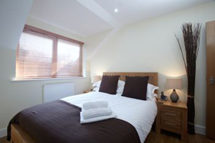 Room 5 of 20