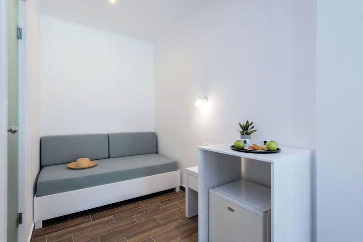 Room 10 of 57