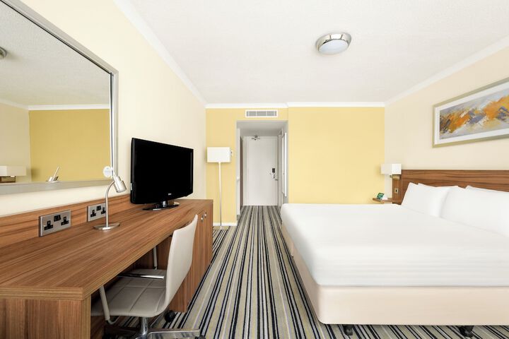 Room 15 of 87
