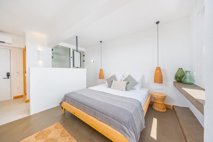Room 10 of 78