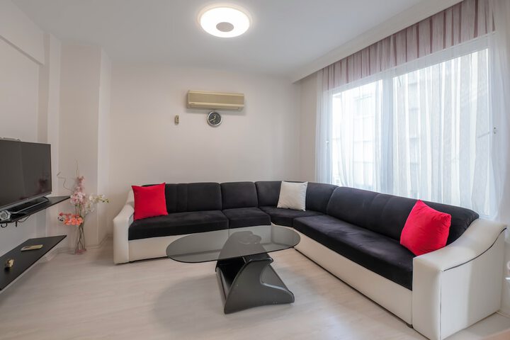 Room 167 of 271