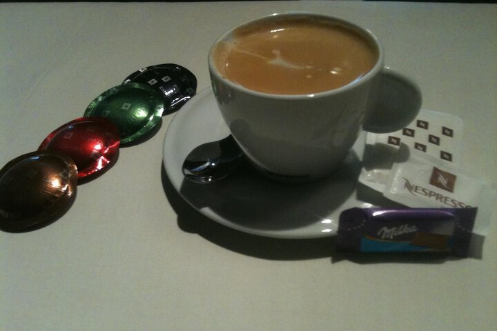 Breakfast/Coffee Service 16 of 39