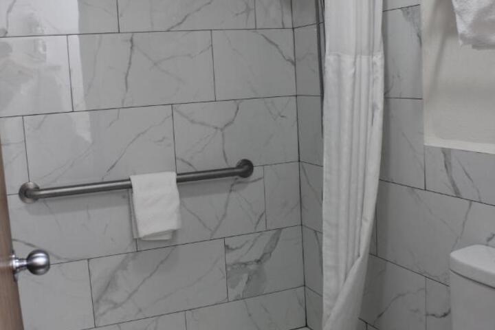 Photo 37