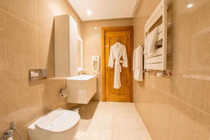 Bath Interior