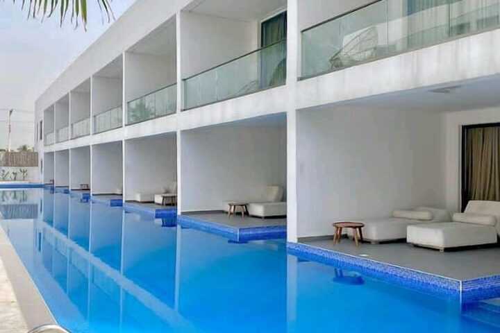 Pool 7 of 11