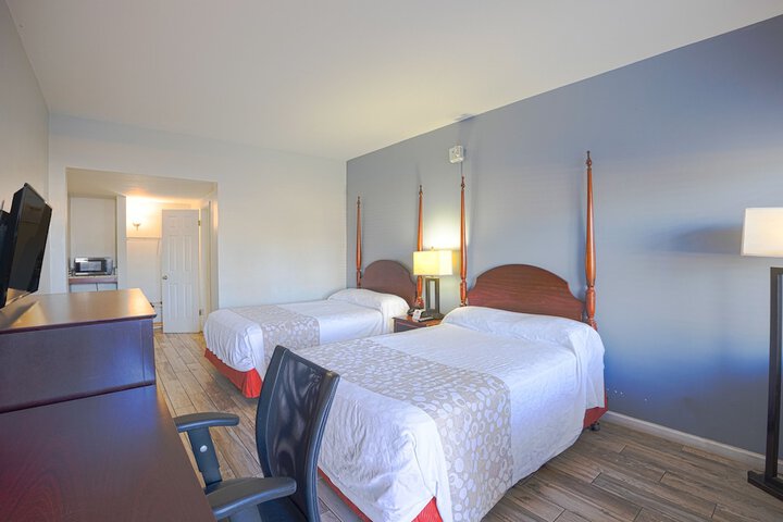 Double Bed (4 of 40)