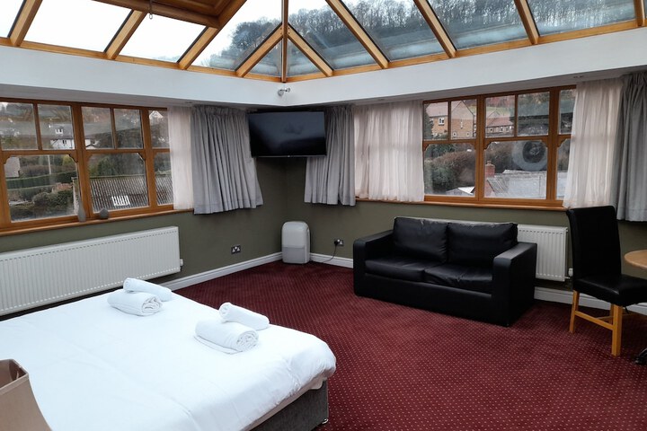 Room 34 of 73