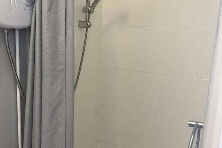 Room 12 of 19
