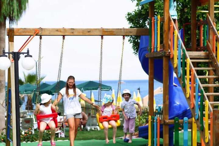 Children's play area - outdoor
