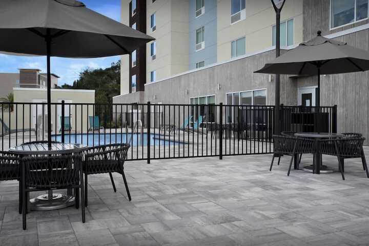 Terrace/Patio 31 of 58