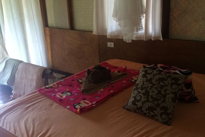 Room 10 of 87
