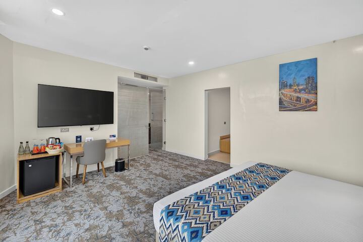 Room 30 of 149