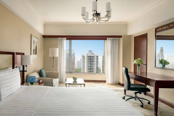Room 15 of 79