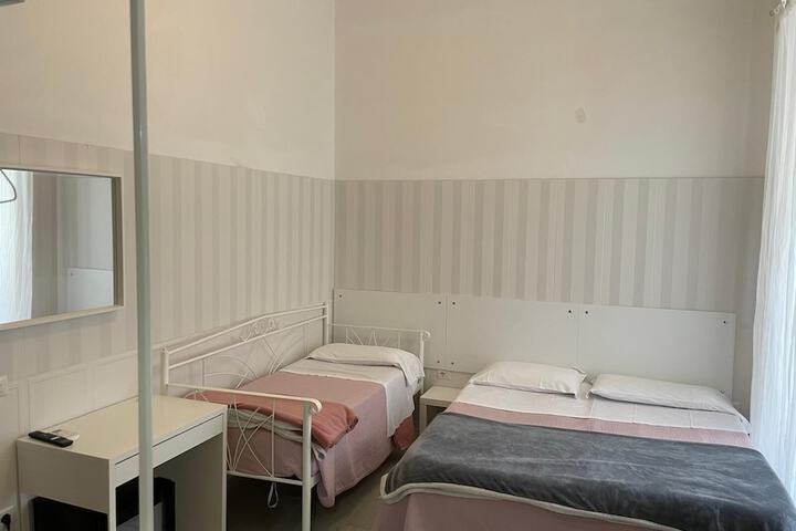 Room 19 of 31