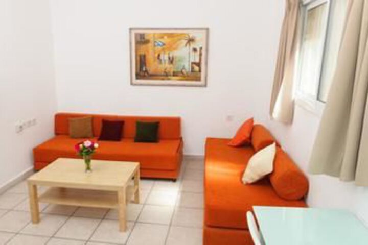 Room 20 of 23