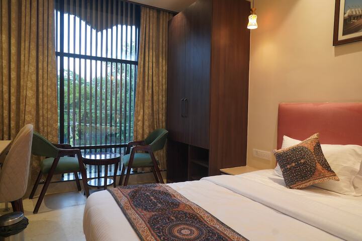 Room 22 of 40