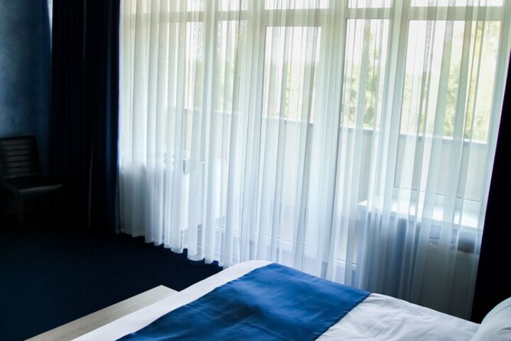 Room 30 of 38