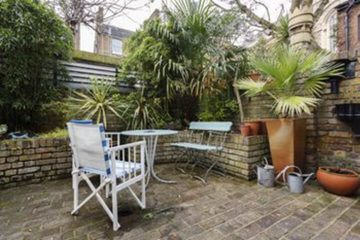 Terrace/Patio 32 of 33