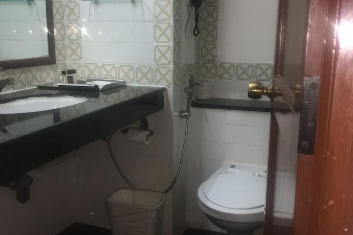 Bath Interior