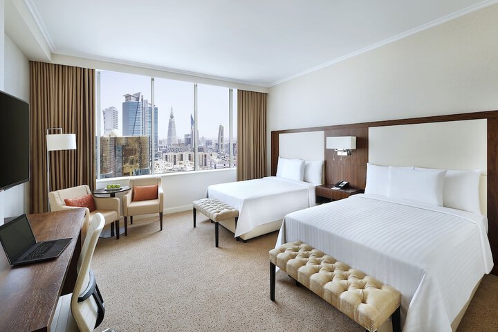 Room 34 of 70
