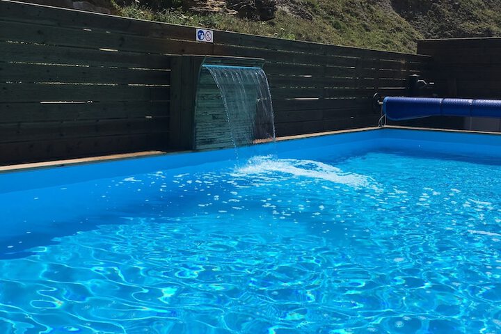 Pool 25 of 46