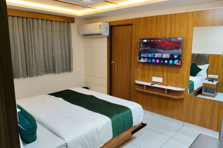 Room 20 of 29