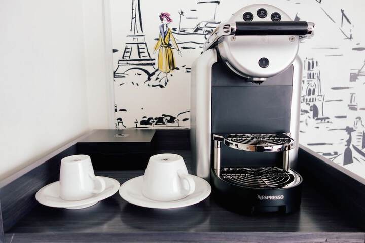 Breakfast/Coffee Service 29 of 47