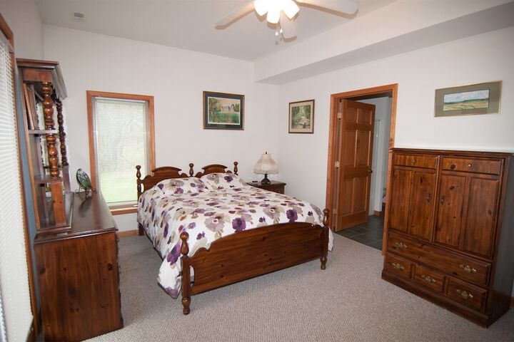 Room 4 of 26
