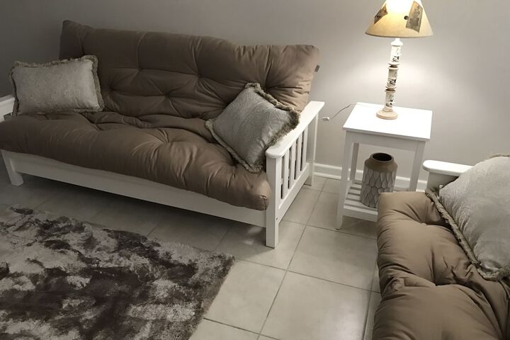 Room 17 of 26