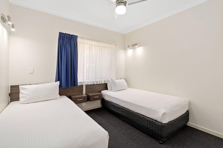 Room 30 of 90