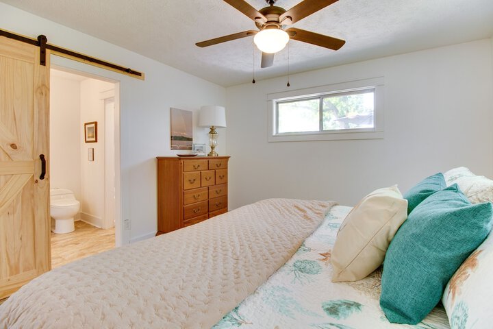 Room 6 of 40