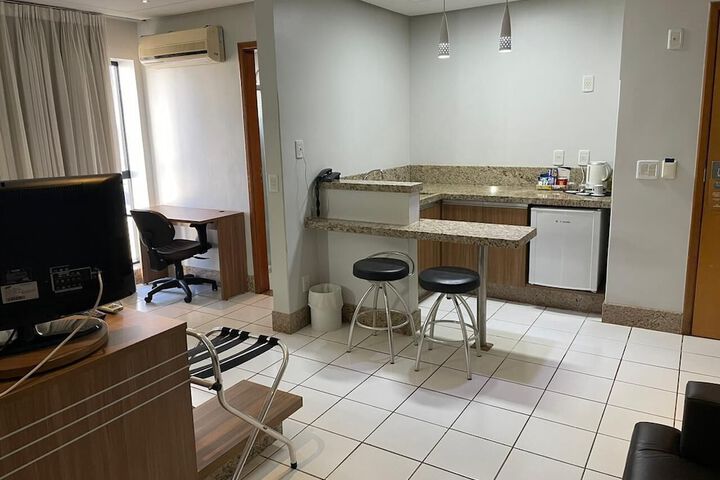Room 14 of 30