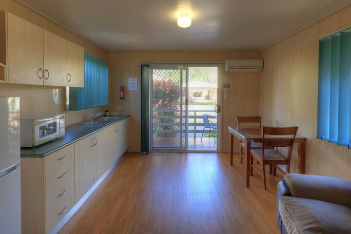 Room 12 of 27