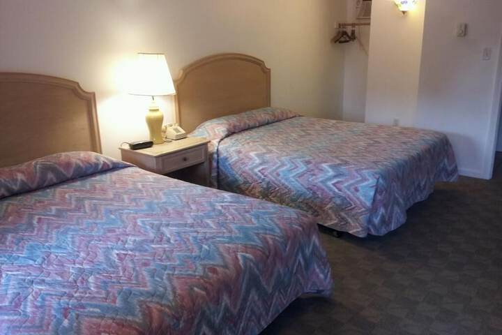 Room 5 of 60